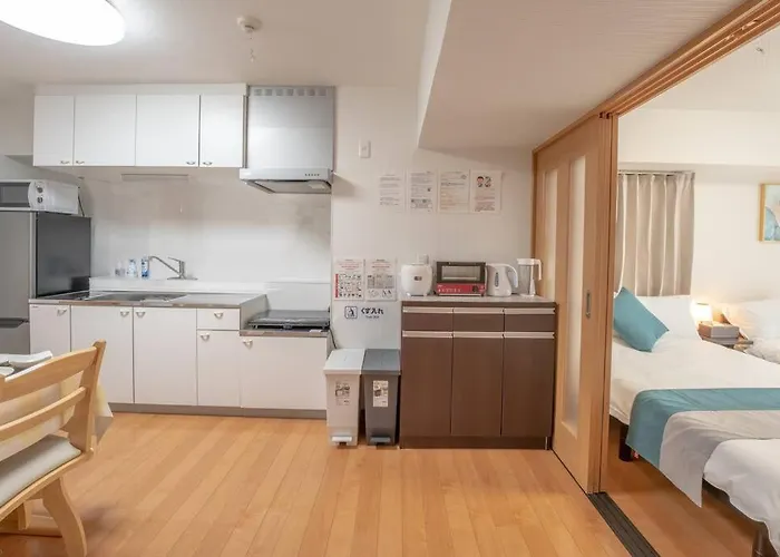 12 Min Walk To Shinjuku Str ,6 Min Higashishinjuku ,Nearest Kabukicho ,Shinjuku Oen,