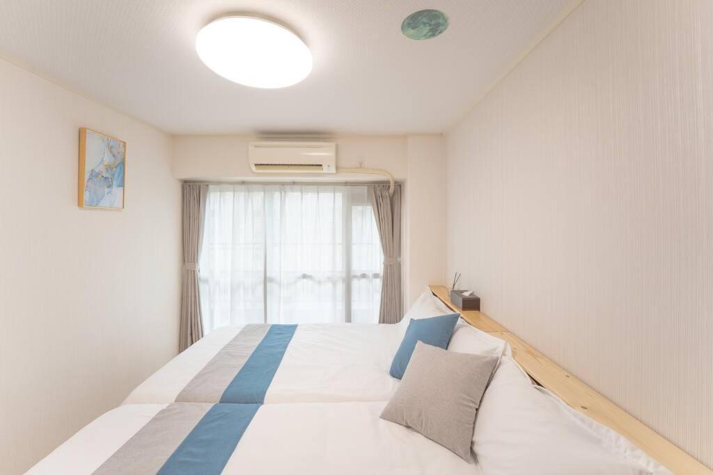 アパート 12 Min Walk To Shinjuku Str ,6 Min Higashishinjuku ,nearest Kabukicho ,shinjuku Oen,